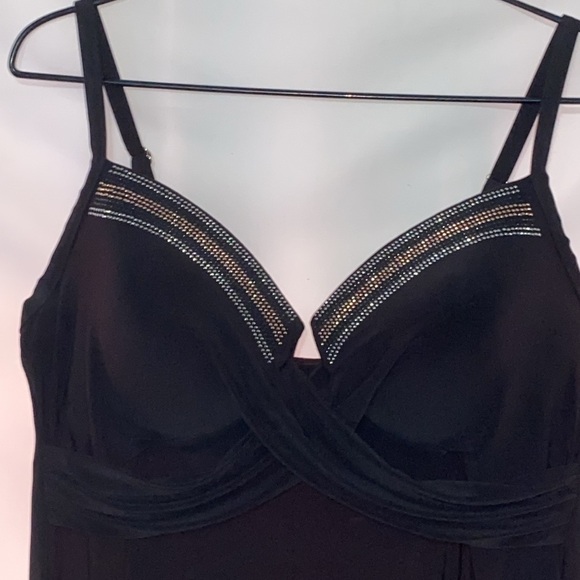 MIRACLESUIT Black WITH SILVER GOLD ACCENTS WO SIZE 14 UNDERWIRE SWIM TOP CLEAN - Picture 13 of 13